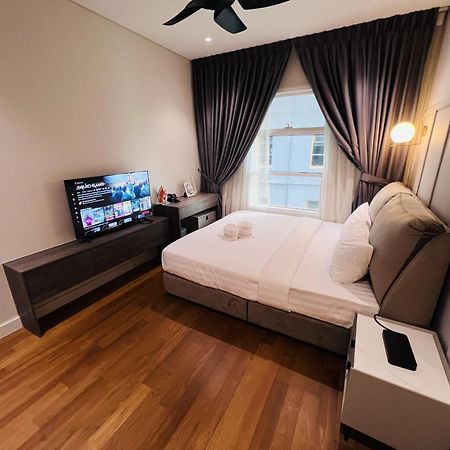Sky Suites At Klcc By Mitstay Kuala Lumpur Bagian luar foto