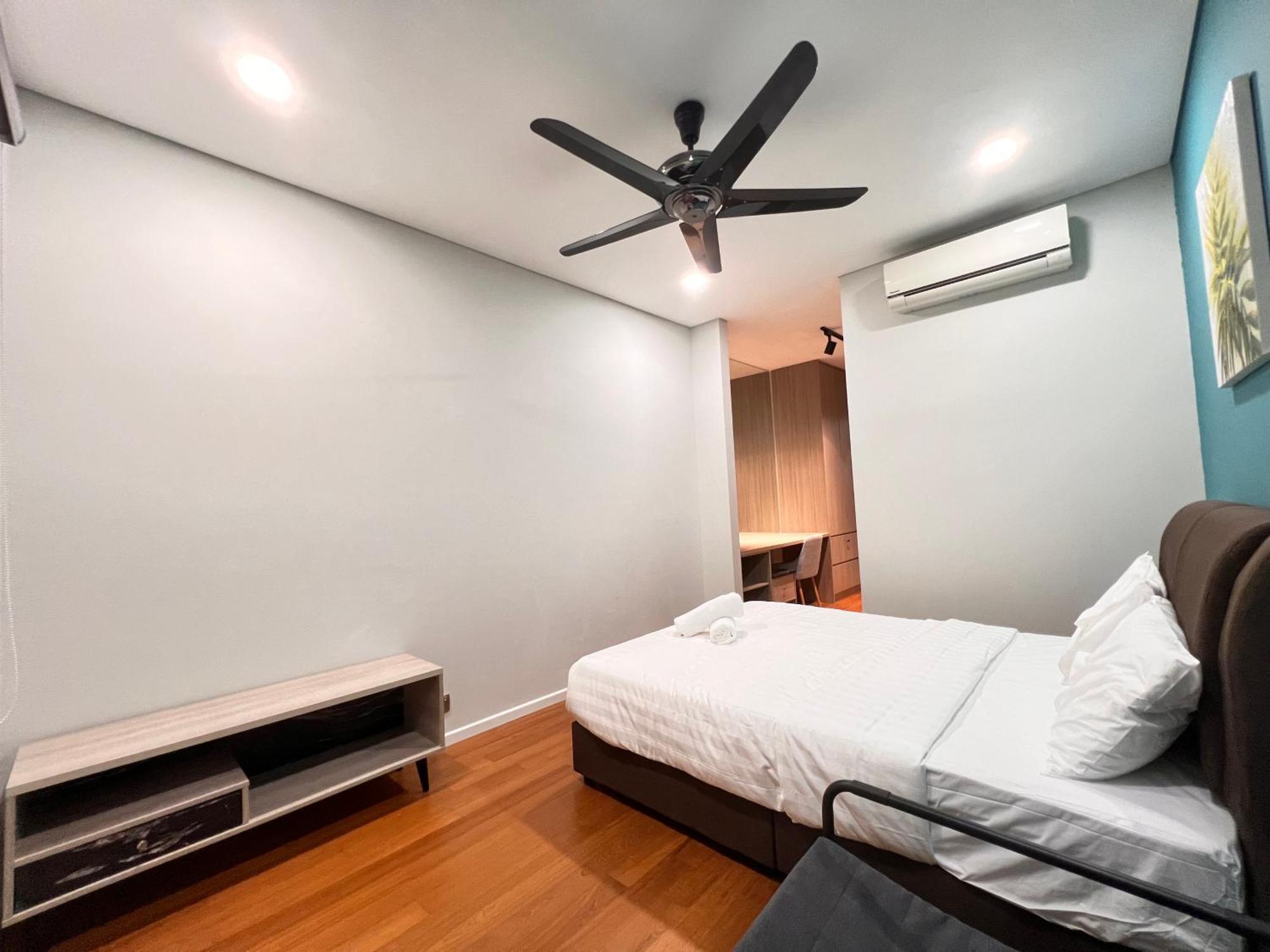 Sky Suites At Klcc By Mitstay Kuala Lumpur Bagian luar foto