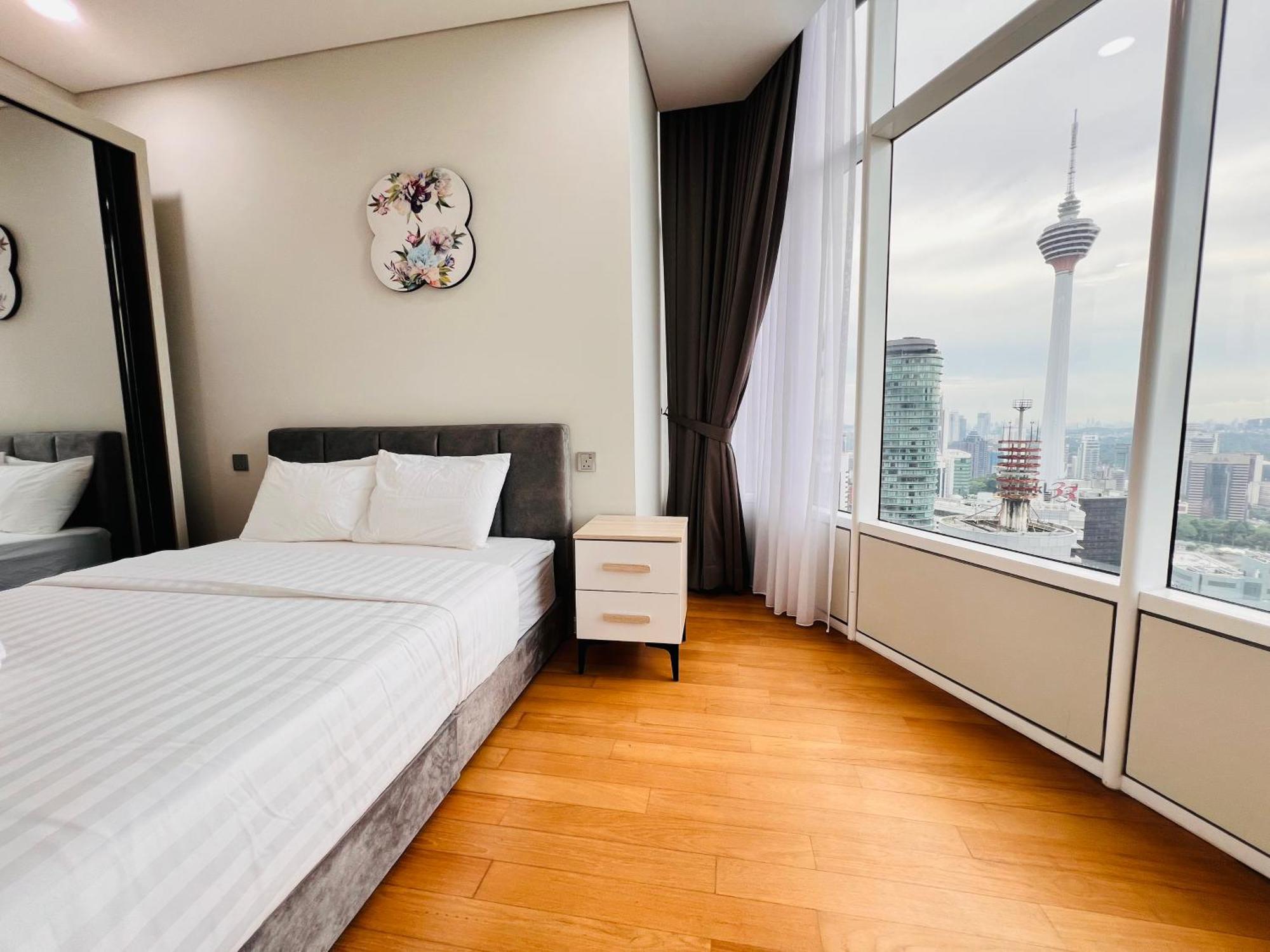 Sky Suites At Klcc By Mitstay Kuala Lumpur Bagian luar foto
