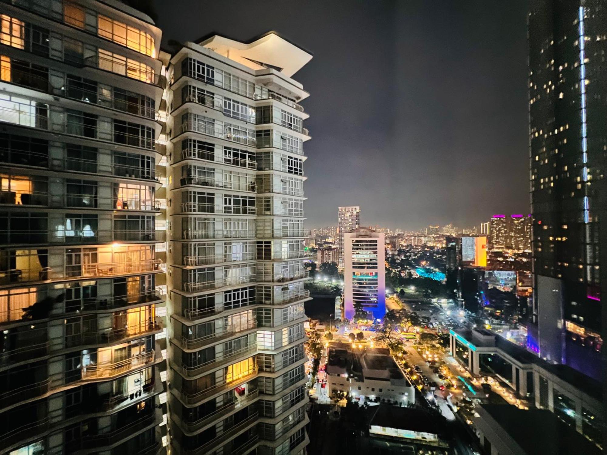 Sky Suites At Klcc By Mitstay Kuala Lumpur Bagian luar foto